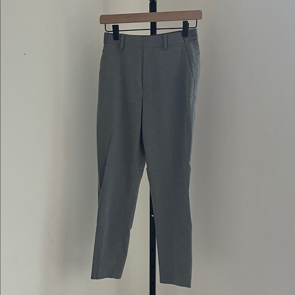 Uniqlo Pants - Uniqlo Gray Women's Pants